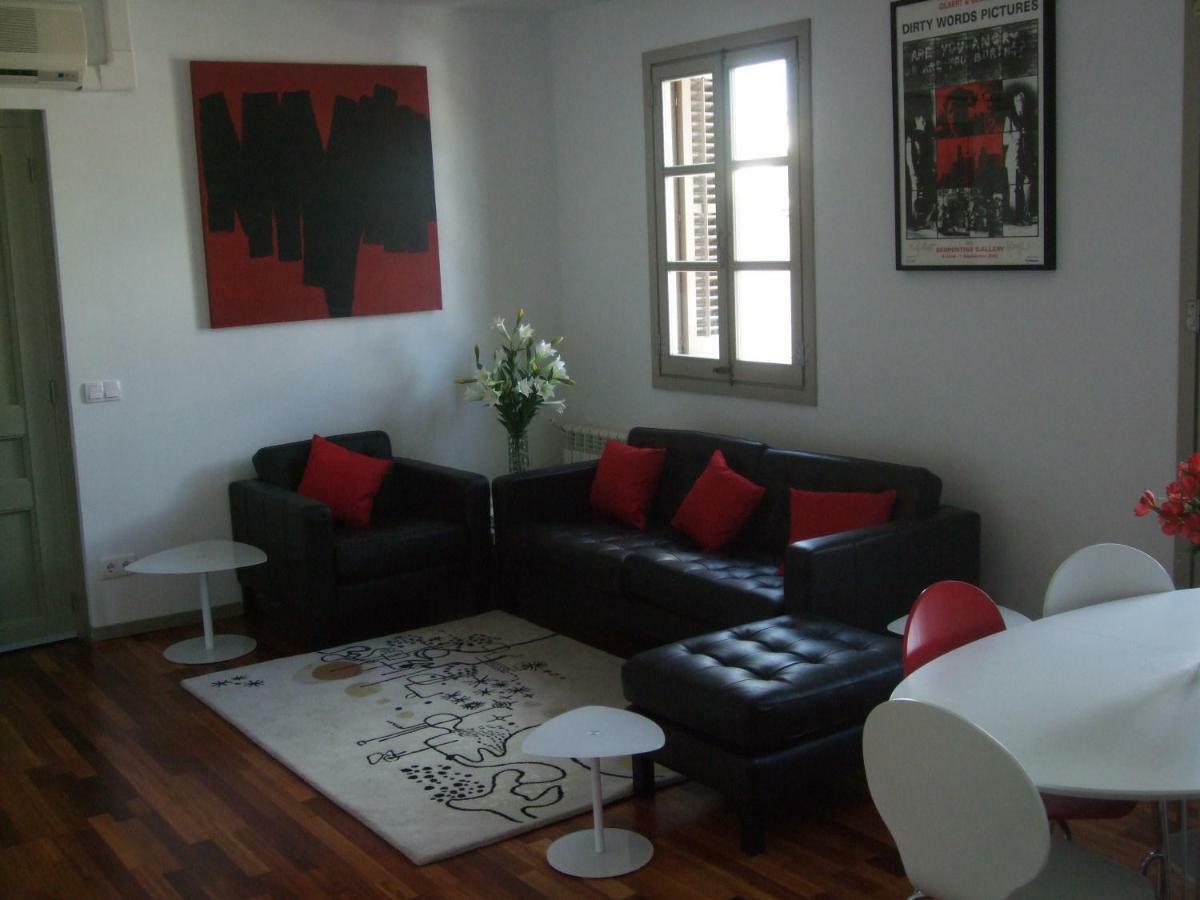 Torres Rojo Apartamento Barcelona Exterior foto